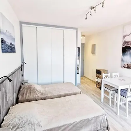 Apartment For 2 People Aix-les-Bains